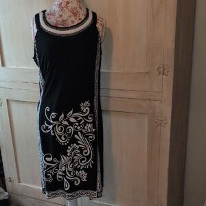 Studio One Black and White Floral Midi Dress